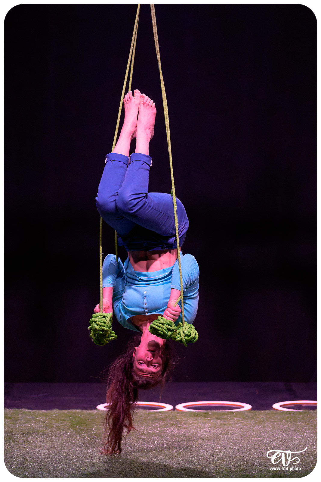 LE VERTIGE DE L'ENVERS (CIE L'ENVOLÉE CIRQUE)